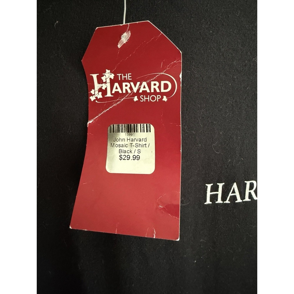 Harvard University Gildan Statue Mosaic Black Tee Womens Size Small RARE - Picture 5 of 8